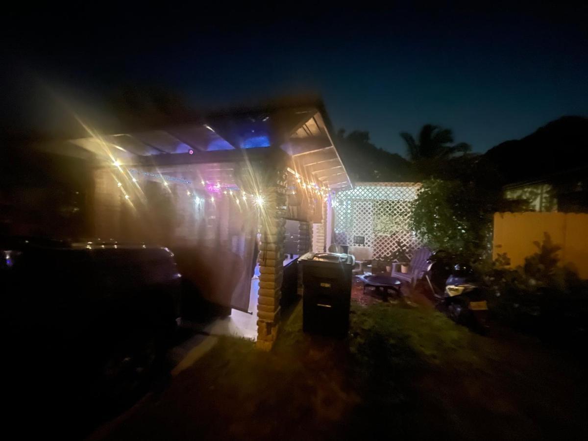 Miami Vibes "Hostel-Like" Shared Room North Miami Esterno foto