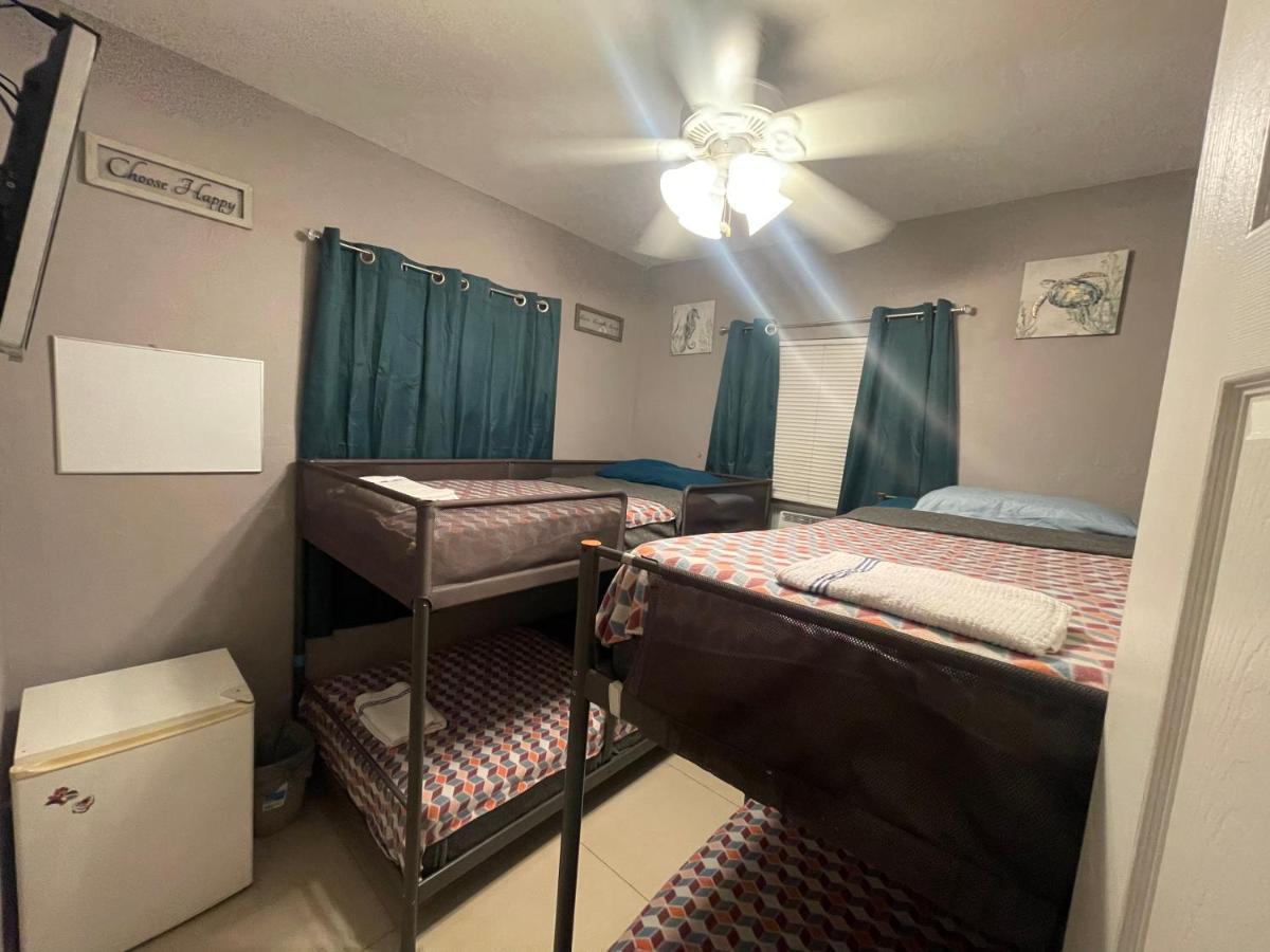 Miami Vibes "Hostel-Like" Shared Room North Miami Esterno foto